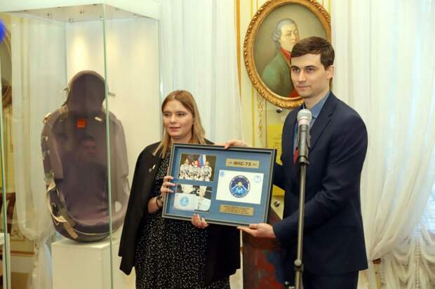 Более 80 космических экспонатов передали в Оренбургский губернаторский музей