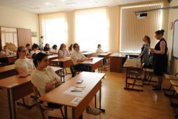 Первая волна ЕГЭ стартовала в столице. Фото: Александр Кожохин, «Вечерняя Москва»
