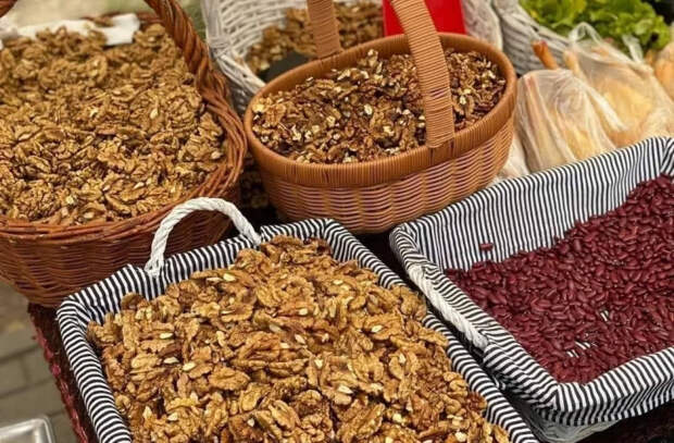 В столице по нескольким адресам пройдут ярмарки с местной продукцией