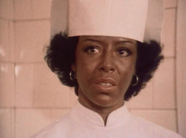 Умерла актриса Солоденко, впервые в СССР вышедшая на сцену в мини-юбке