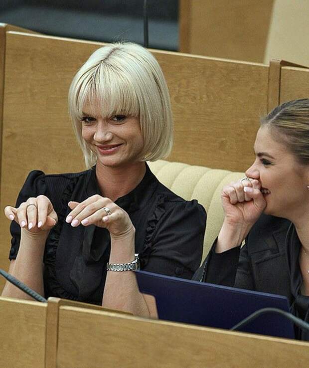 Самые сексуальные женщины депутаты senators04 Самые сексуальные женщины депутаты