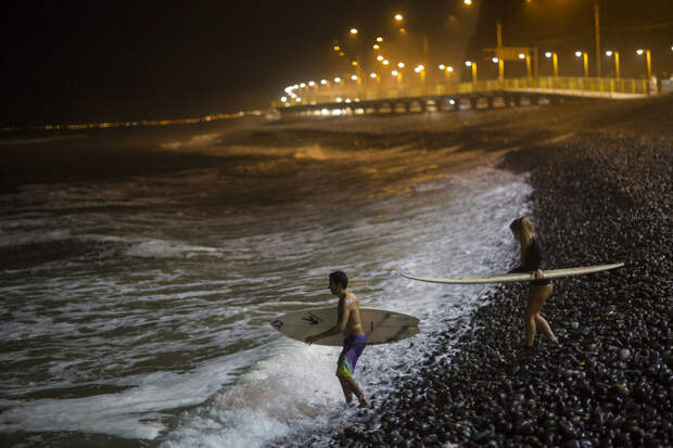 Ночной серфинг в Перу