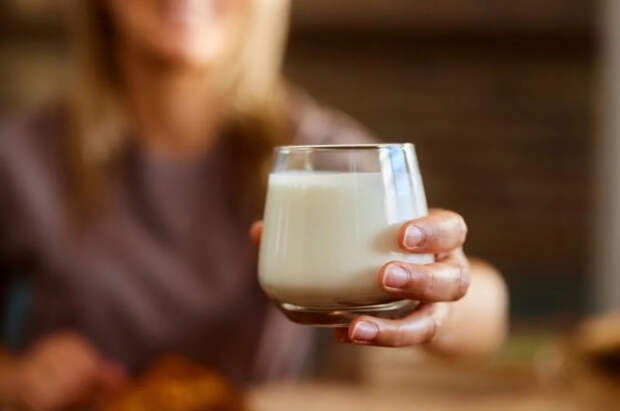 Ученые выяснили, что употребление молока после тренировки укрепляет кости