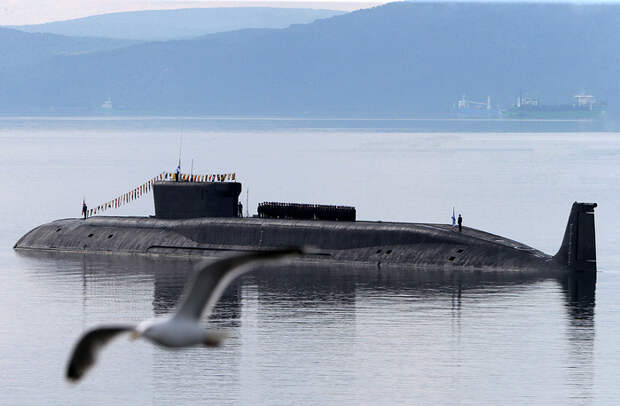 Атомный ракетный подводный крейсер стратегического назначения "Юрий Долгорукий"