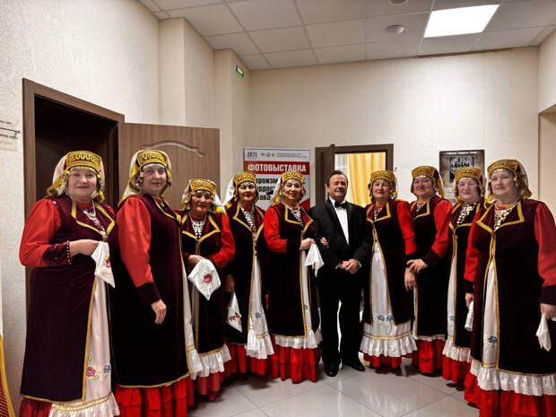 «50 еллык ансамбльләр бармак белән генә санарлык»: «Кәләем» зур юбилеен үткәрде