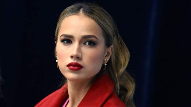 Загитова снялась в тизере к новой песне Дмитриенко