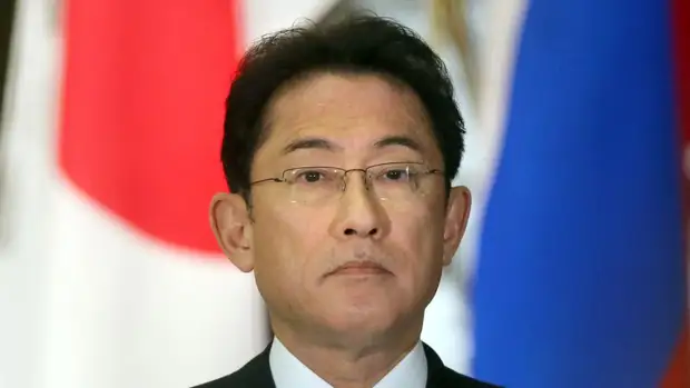 Премьер Японии заявил о желании ввести новые санкции против России