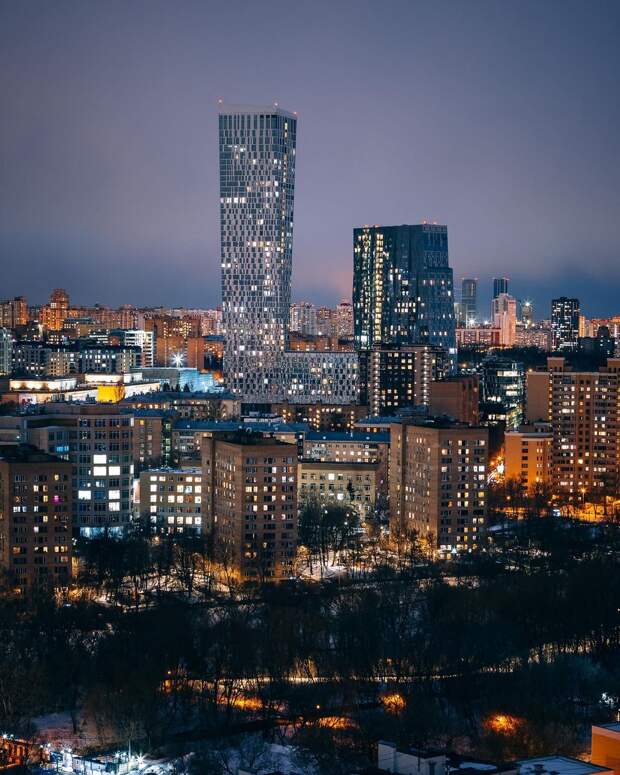 Архитектура и пейзажи Москвы на снимках Ильи Воробьева