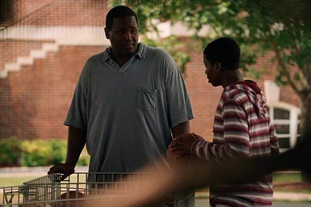 Звезда «Невидимой стороны» Куинтон Аарон попал в больницу, потеряв сознание дома