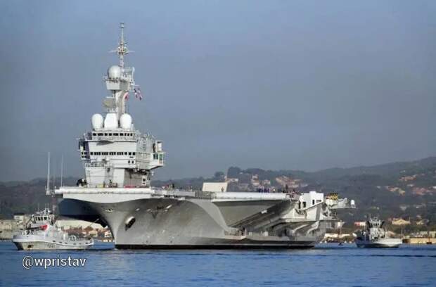 Франция определилась со сроками закладки нового авианосца для замены своего