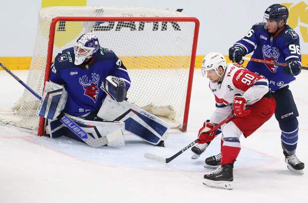 Хоккеисты «Торпедо» проиграли последний матч в 2025 году