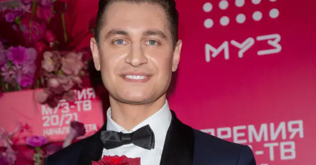 Давид Манукян закрутил новый роман