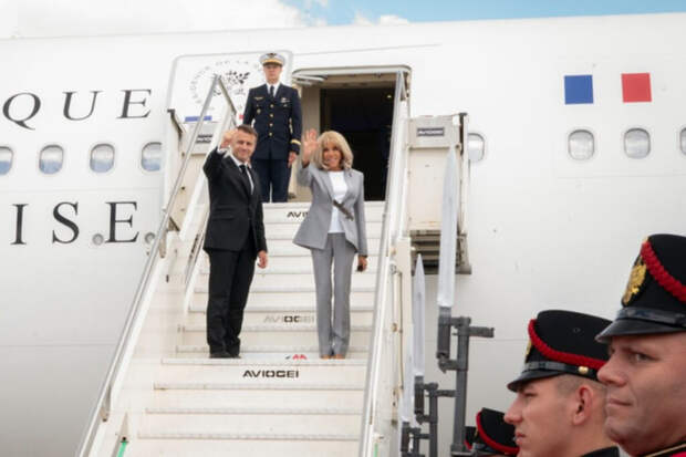 Суд признал 10 парижан виновными в кибербуллинге Брижит Макрон