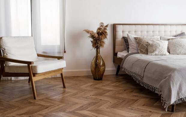 Кварц‑винил или ламинат ‑ что выбрать? Плюсы и минусы покрытий