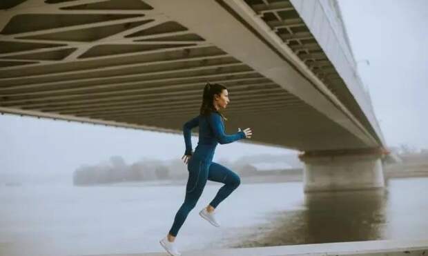 Город, в котором мы дышим. Как воздух влияет на наш день — от утреннего кофе до вечерней усталости