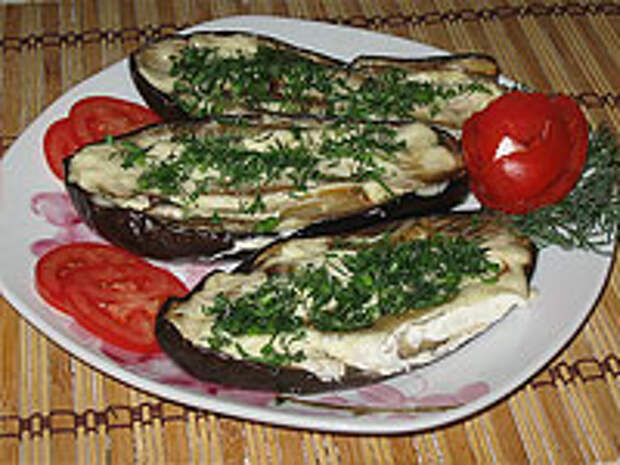 Баклажаны запеченные с салом