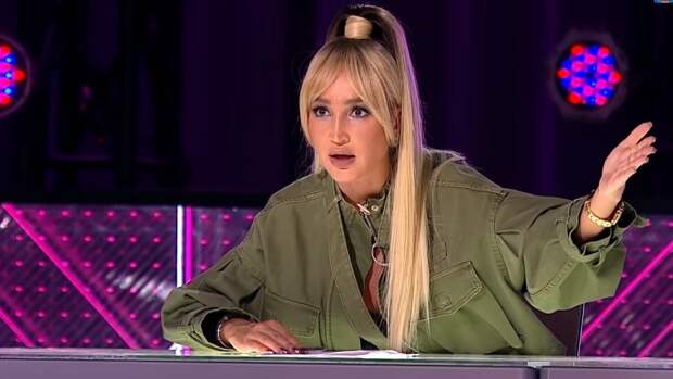 «Выходили, как к доске»: Бузова раскритиковала участниц шоу «Ты топ-модель»