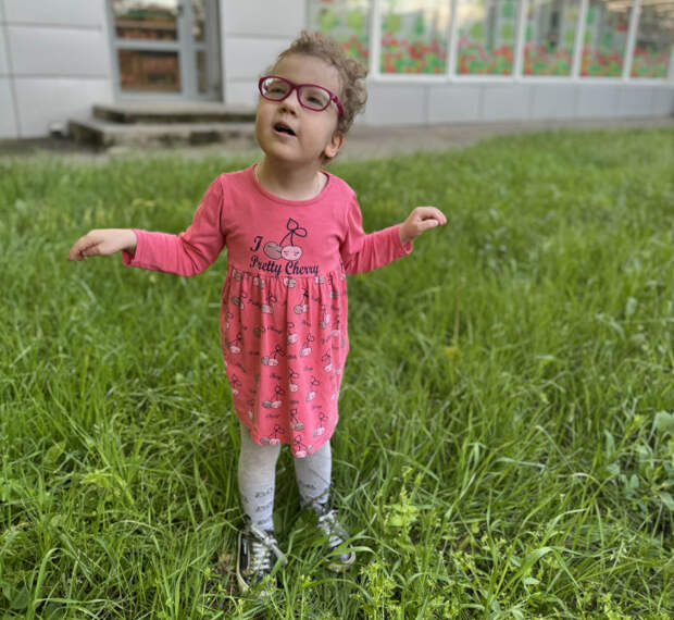 Малышке из Краснодарского края требуется дорогостоящее курсовое лечение: нужна помощь