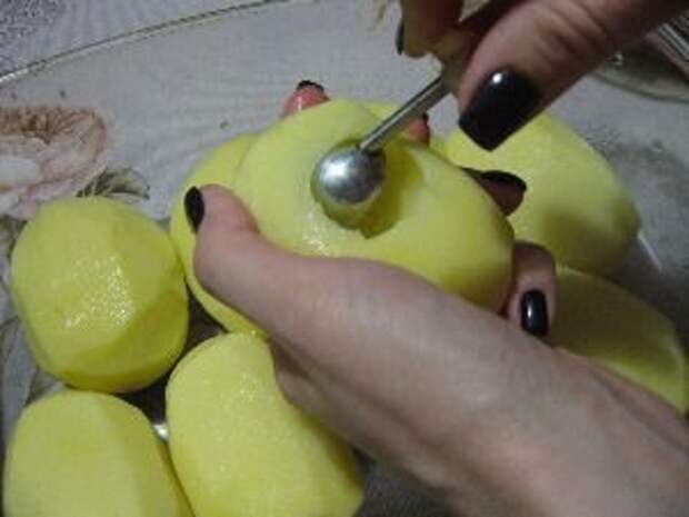 вынимаем из клубней серединку