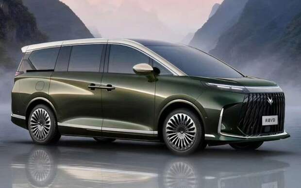 Представлен очень безопасный и технологичный семейный минивэн