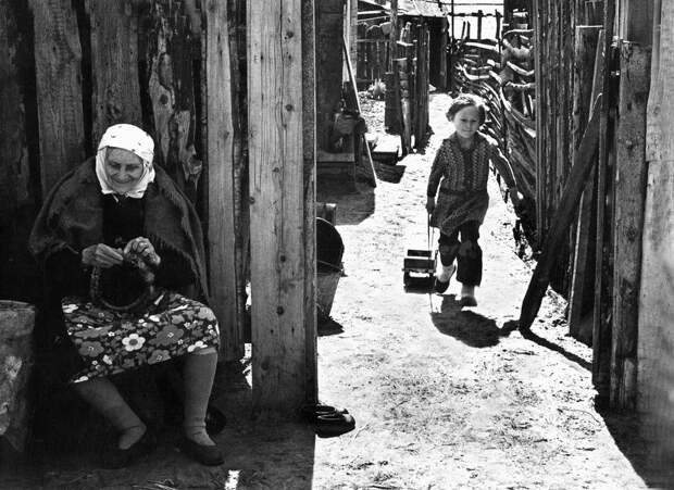 Люди и их чувства на снимках 1960-80-х годов казанского фотографа Рустама Мухаметзянова 22