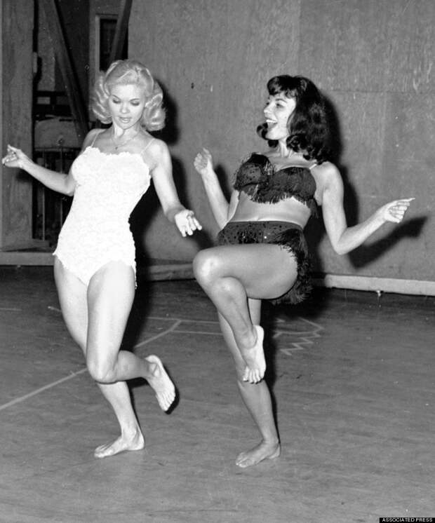 burlesque23 Краткая, но потрясающая история бурлеска в 1950 х годах