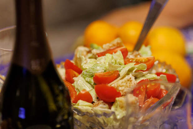 Врач раскрыла самую вредную комбинацию блюд за новогодним столом