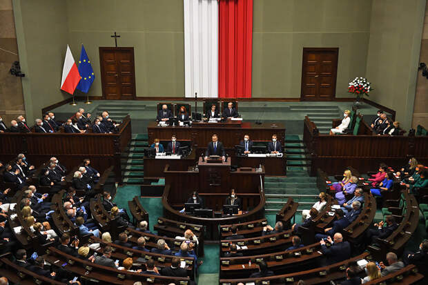 В Польше расправились с делами о возвращении собственности довоенным владельцам