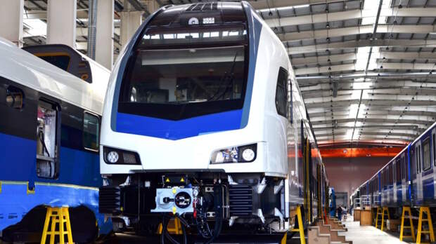 БЖД анонсировала планы модернизации парка вагонов с помощью российского ТМХ и завода Stadler