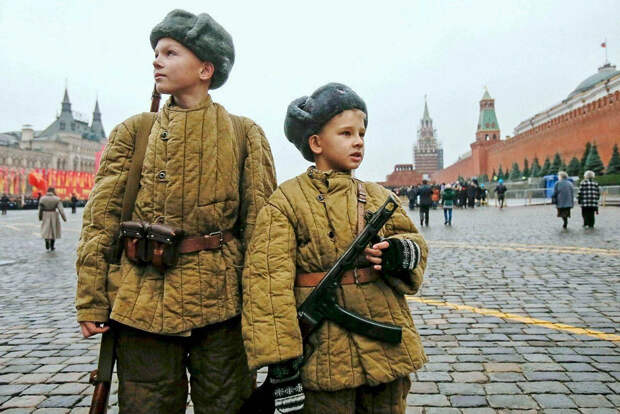 Зачем России Крым и Сирия?