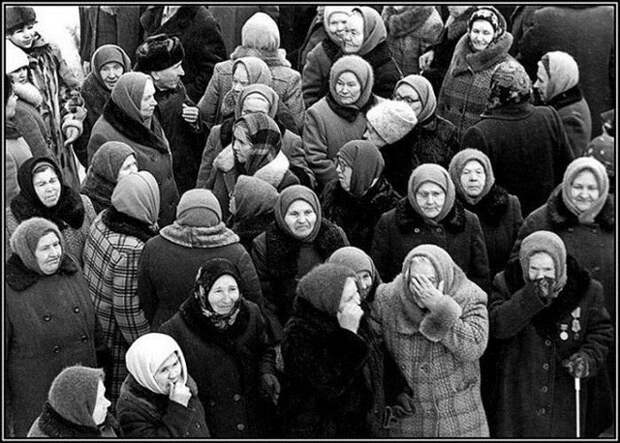 Ностальгия по Советскому Союзу Ностальгия по Советскому Союзу
