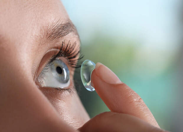 Глаз-алмаз: как выбрать контактные линзы по возрасту и вашим потребностям