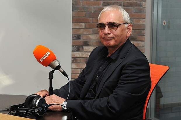 Карен Шахназаров