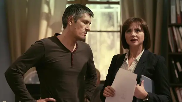 «И тонула в ледяной воде, и с вертолёта прыгала»: Анна Банщикова об «ужасах» и радостях актёрской профессии