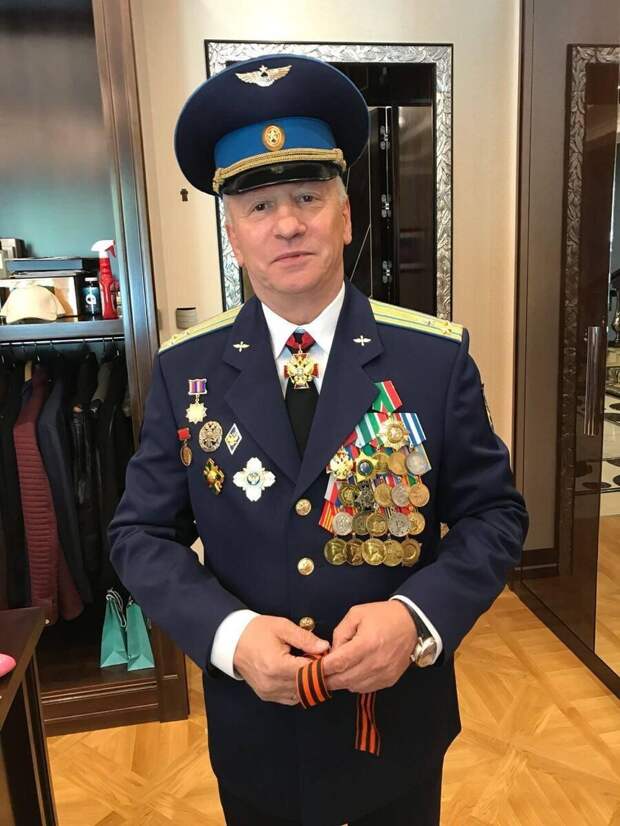 СМИ Испании: Глава «Вертолётов России» скупает виллы на Мальорке, пока Россия воюет