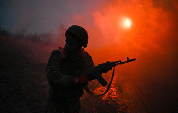 Взял штурмом опорник врага: подвиг младшего лейтенанта Разуваева