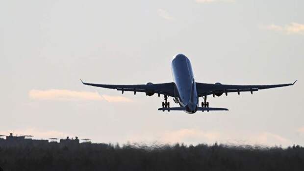 В аэропортах Саратова, Пензы и Тамбова введены ограничения на прием и выпуск самолетов