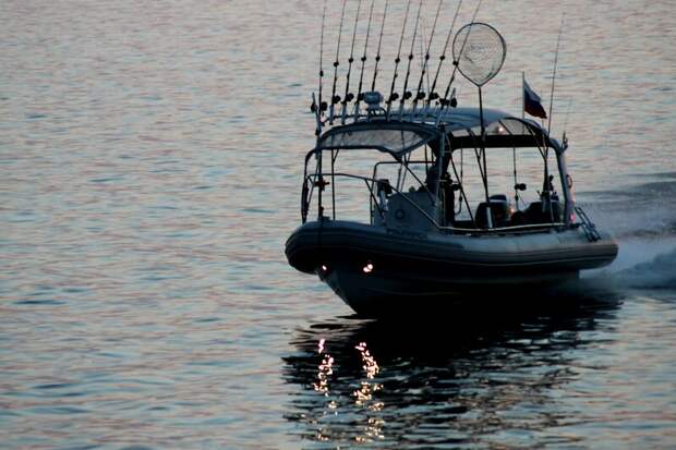 У жителя Елизовского района изъяли моторный катер за незаконную рыбалку