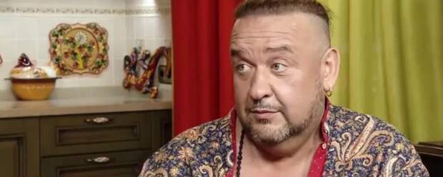 Экстремально похудевшему Александру Морозову удалят лишнюю кожу