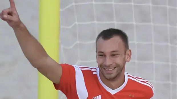 Земсков объяснил, почему дебютировал в сборной России по пляжному футболу в 30 лет