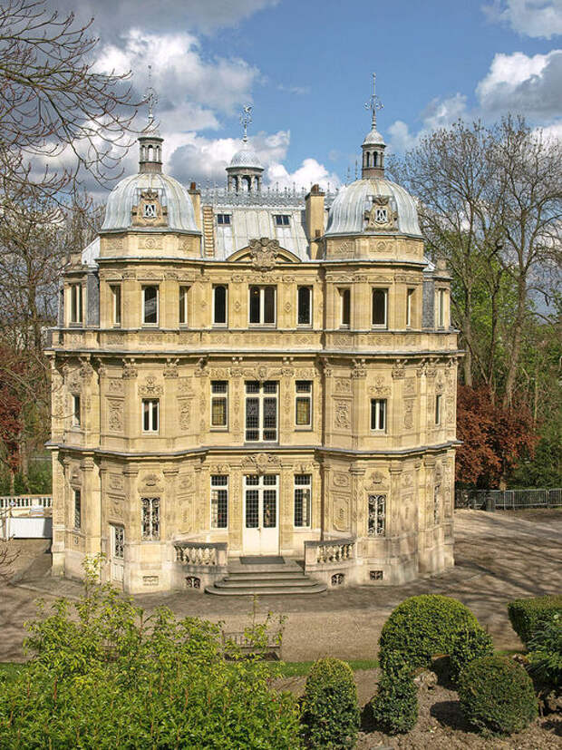800px-Maison_Dumas_Château_de_Monte-Cristo_01 (524x700, 152Kb)