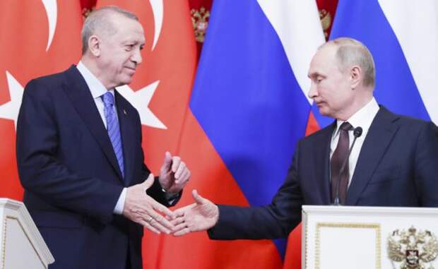 На фото: встреча президента РФ Путина и президента Турции Эрдогана в Москве