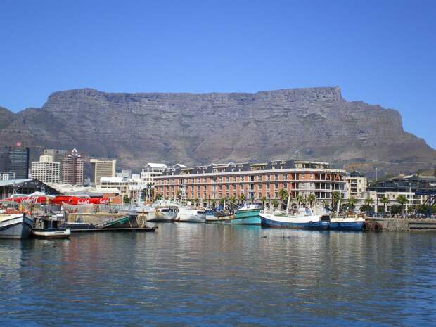 19-cape-town-central-south-africa