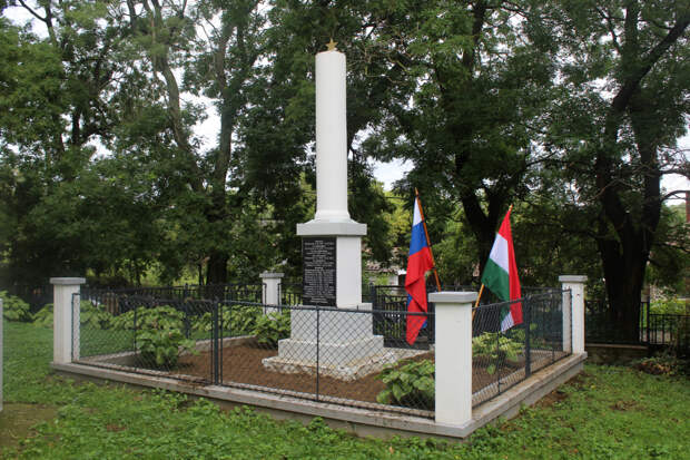 В Венгрии состоялось торжественное открытие российского воинского захоронения периода Великой Отечественной войны
