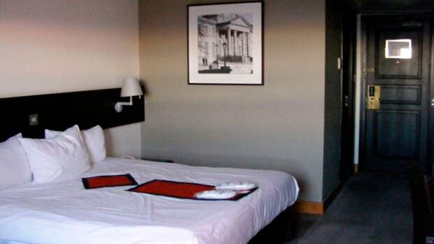 Постоялец пятизвездочного отеля в Индии бесплатно прожил в номере два года