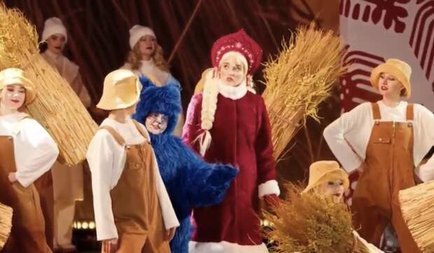 В Рязани ведут прямую трансляцию с главной сцены Новогодней столицы России 2026