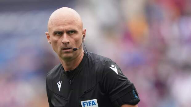 ЭСК признала, что Карасёв ошибочно удалил Педро за фол на Сперцяне