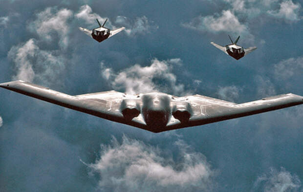 Американские стелс-бомбардировщики В-2 нанесли удары по Ирану