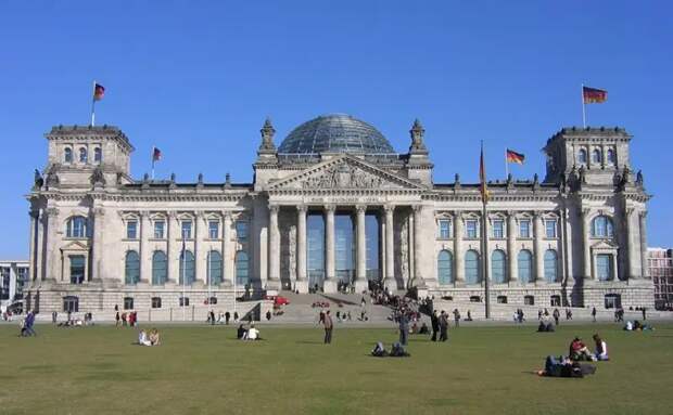 Депутаты немецкого Бундестага от нескольких партий бойкотировали выступление