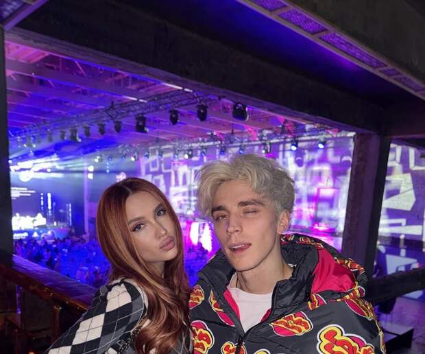 Блогерша Годунова заявила, что Влад А4 не живет с ней и дочерью